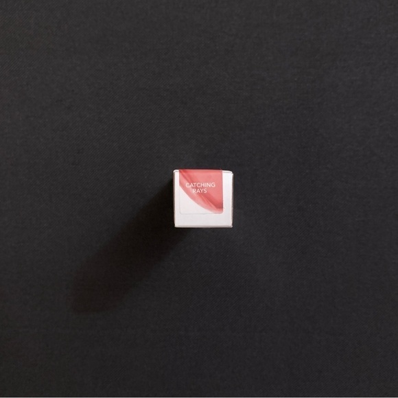 BUXOM Catching Rays Full On Plumping Lip Matte Creamy Lip Color - Picture 3 of 4